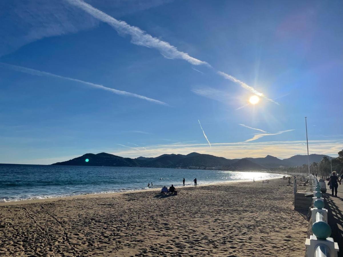 Vacances Paradisiaques, Plage Cannes Boccacabana, Studio Luaran gambar